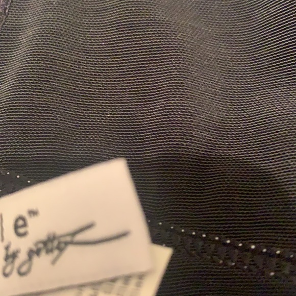 Classic Gottex one piece swim wear - Picture 11 of 12